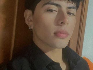 Foto de perfil de modelo de webcam de GioMartinelli 