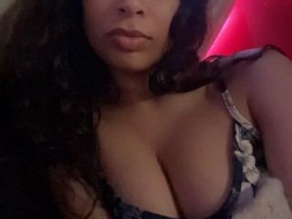 Foto de perfil de modelo de webcam de NudeNest18