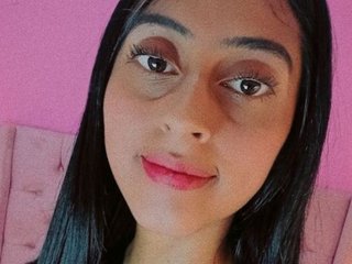 Imagen de perfil de modelo de cámara web de melissa_white_18