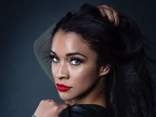 HotRubyRed cam model profile picture