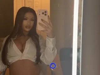 Image de profil du modèle de webcam Nativedreammxo