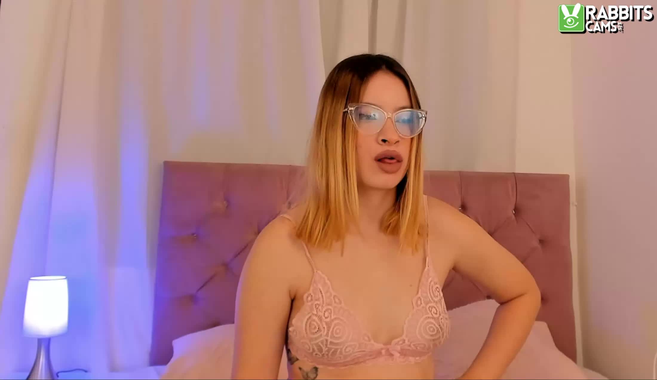 Intérprete MadeleineMuller Video 1