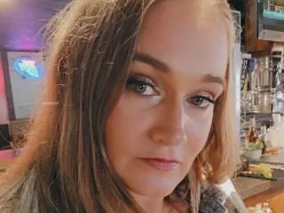WynonnaPearl cam model profile picture