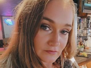 WynonnaPearl cam model profile picture