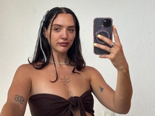 Lishaluxe profielfoto van cam model