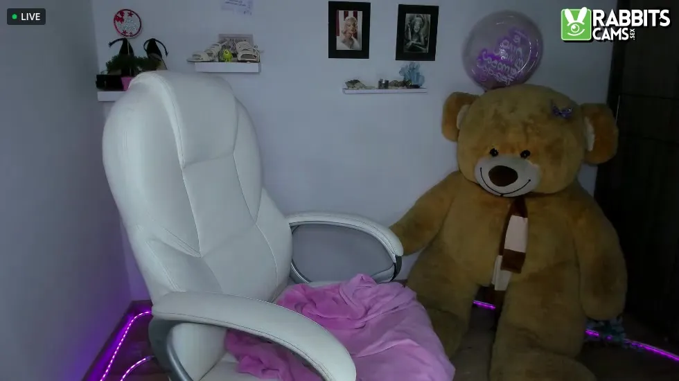 Interprète Tifanny_Monroe Vidéo 1