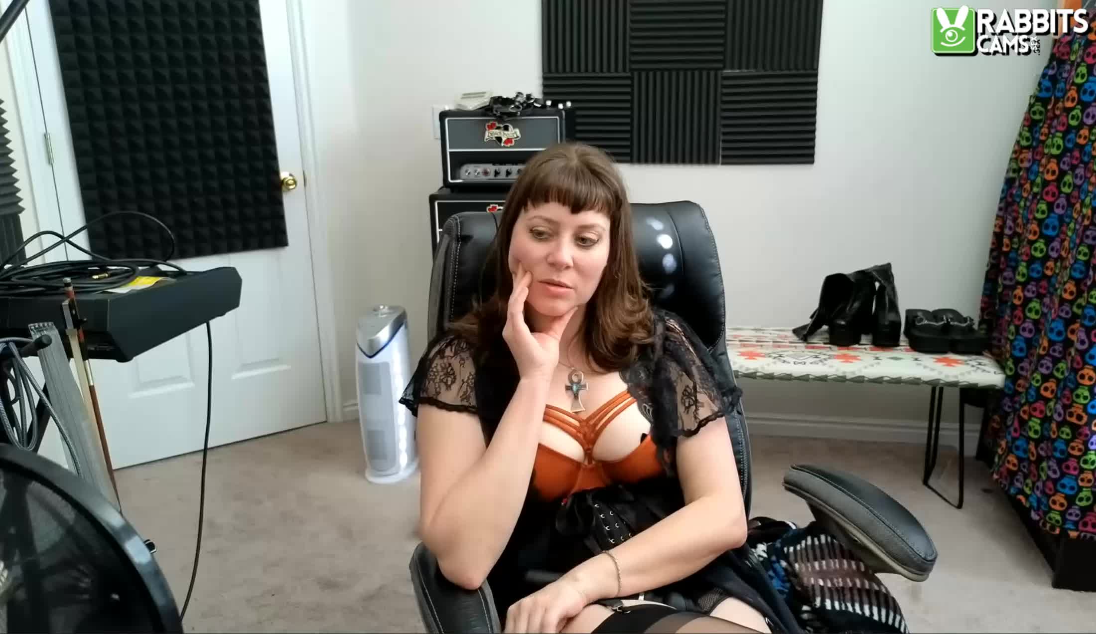 Intérprete MistressDean Video 1