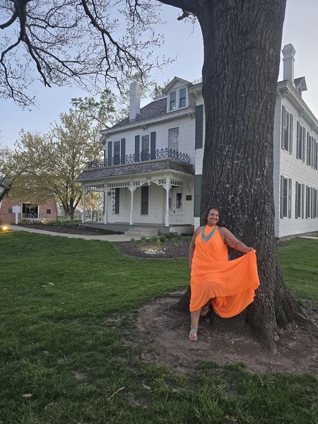 Interprete ClaudiaMidwestWife Foto 4