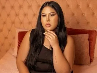 JulyethaAdams cam model profile picture