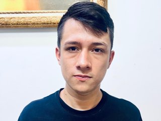 Image de profil du modèle de webcam Flynn129