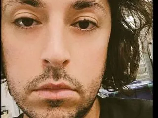 SPINELESSP0PPY profilbild på webbkameramodell