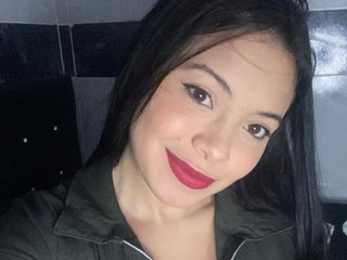 ThaliaRouge cam model profile picture