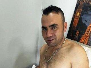 Foto de perfil de modelo de webcam de IsmaelEvanss 