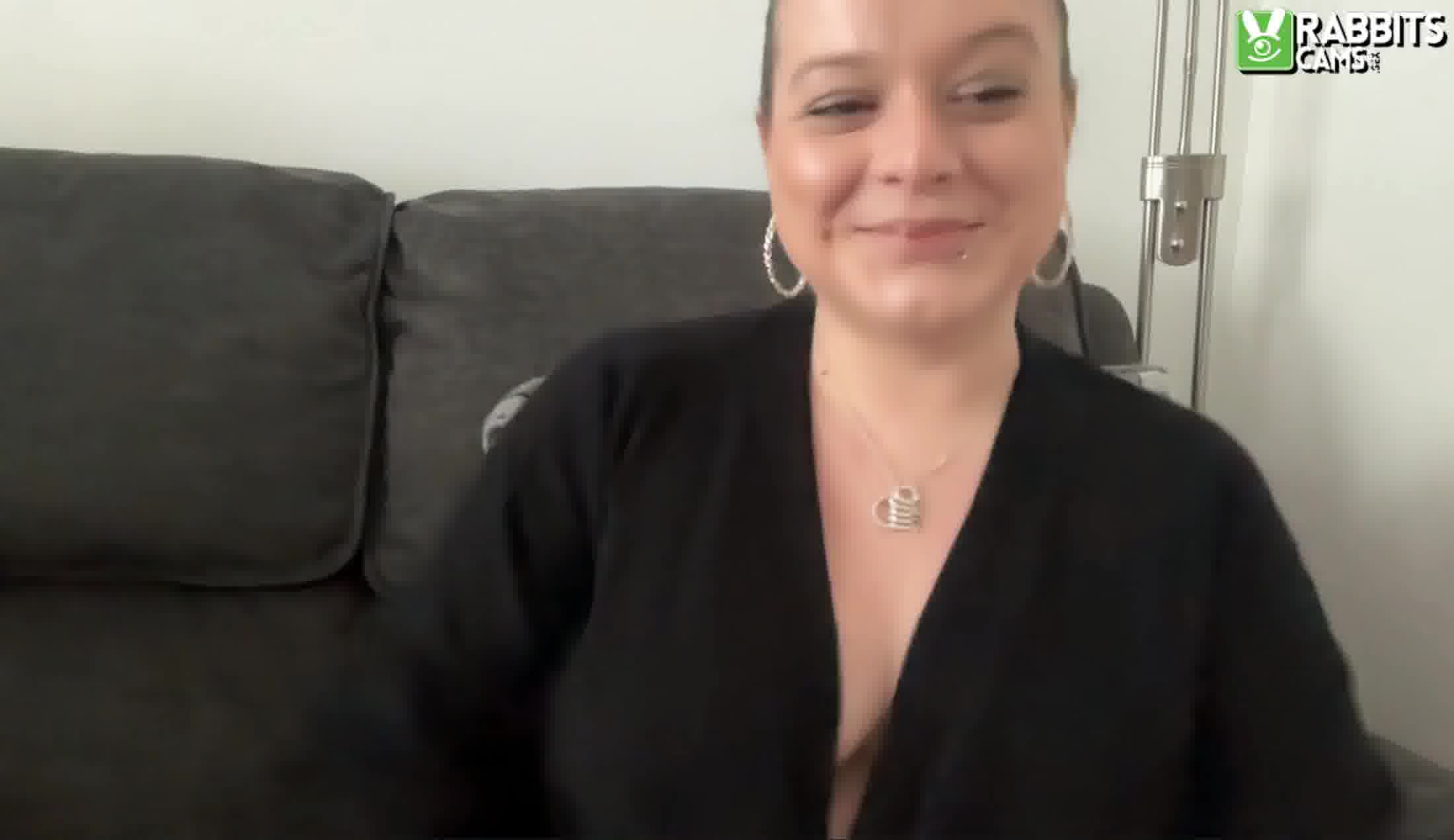 Performer NaughtyWifeUK Video 1