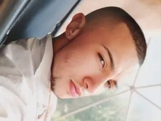 Image de profil du modèle de webcam SanThiag21