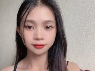 Image de profil du modèle de webcam SunnyBaby18