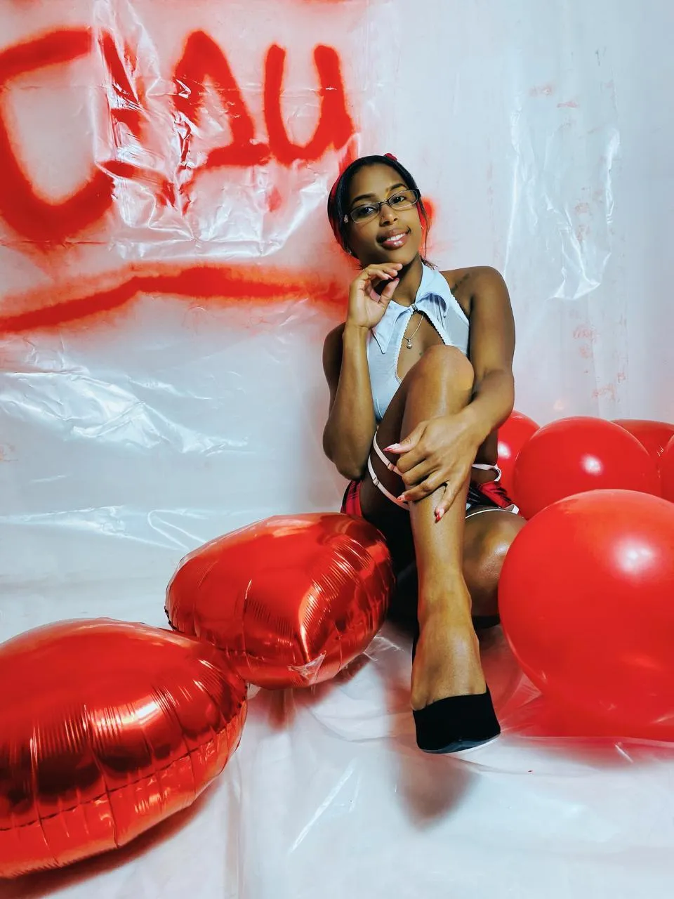 Artist Angeya_Petite Foto 10