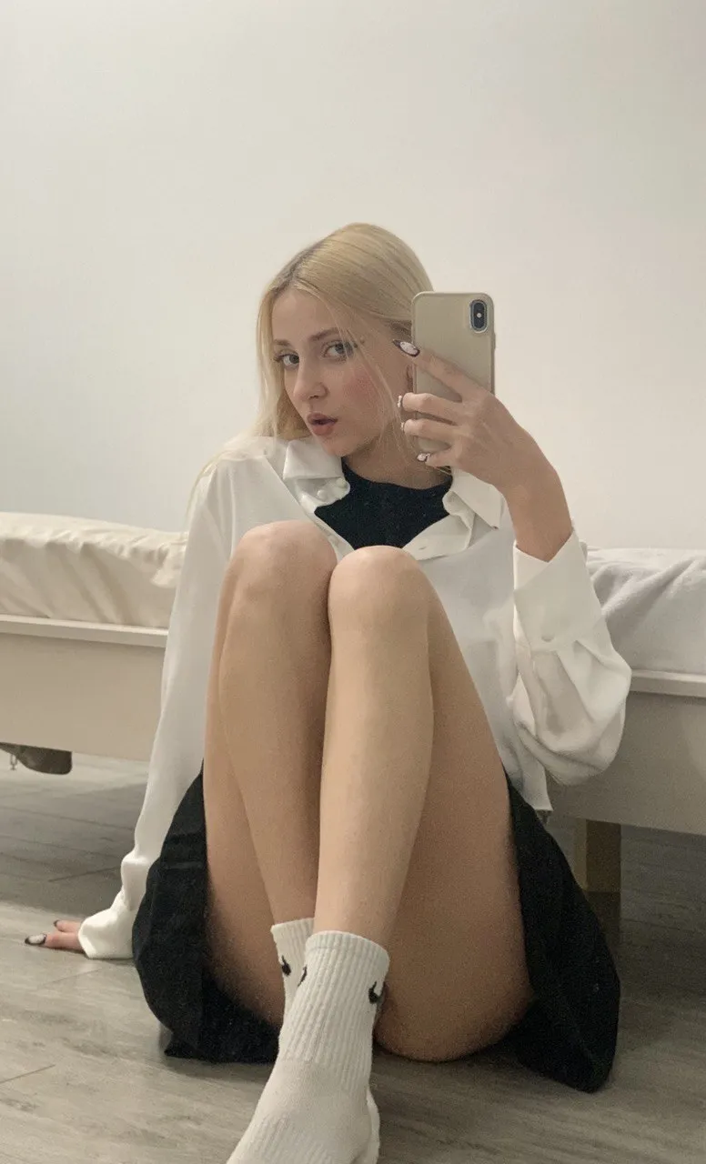 Performer PinkAngelll Photo 9