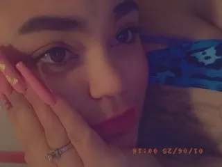 Image de profil du modèle de webcam Valley1818
