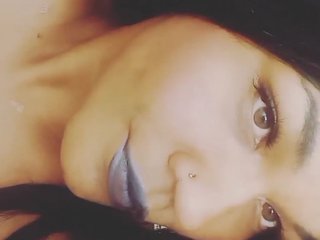 Mikaylaohhens immagine del profilo del modello di cam