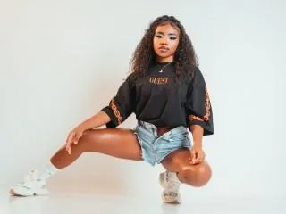 Image de profil du modèle de webcam SidneyBrookss