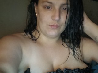 Imagen de perfil de modelo de cámara web de Badmommy31