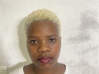 ThickEbony0100 profilbild på webbkameramodell 