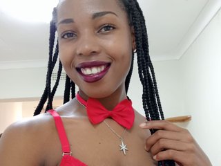 KINKYPETITEXX100 profielfoto van cam model