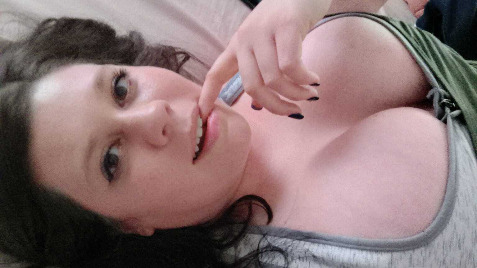 Artist NikkiMaze Foto 2