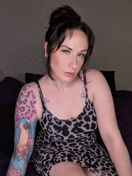 Artist OpheliaAmethyst Foto 3