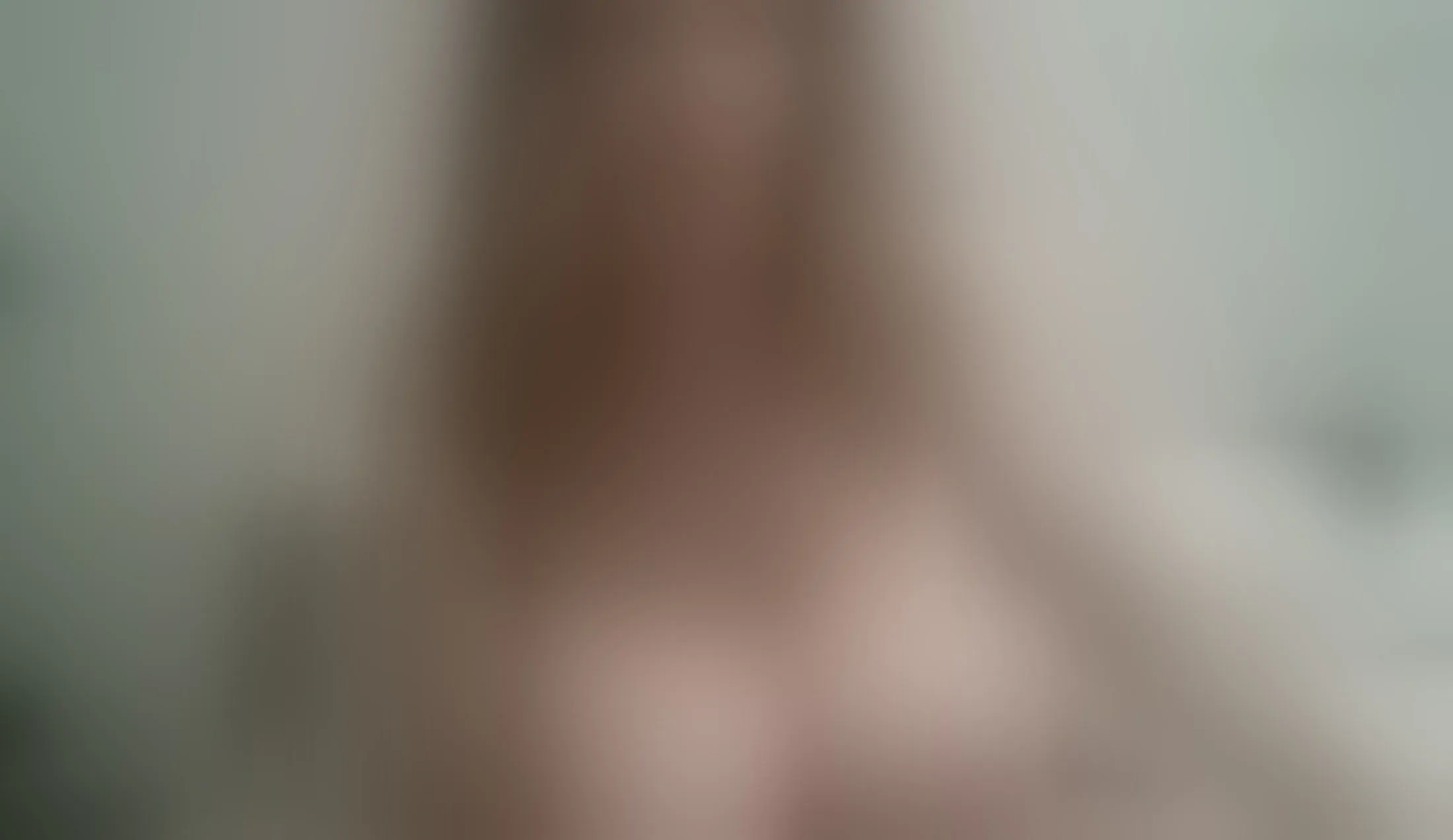 Interprète SimplyTheBreast Vidéo 1