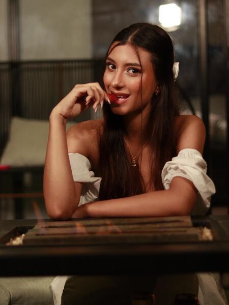 Performer SalmaAlFayed Photo 2