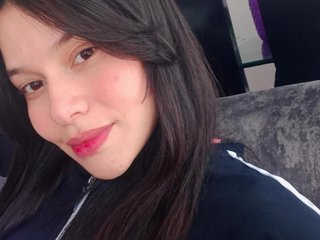 Image de profil du modèle de webcam CorinaSmitt