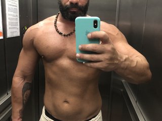 Imagen de perfil de modelo de cámara web de ADONIS991