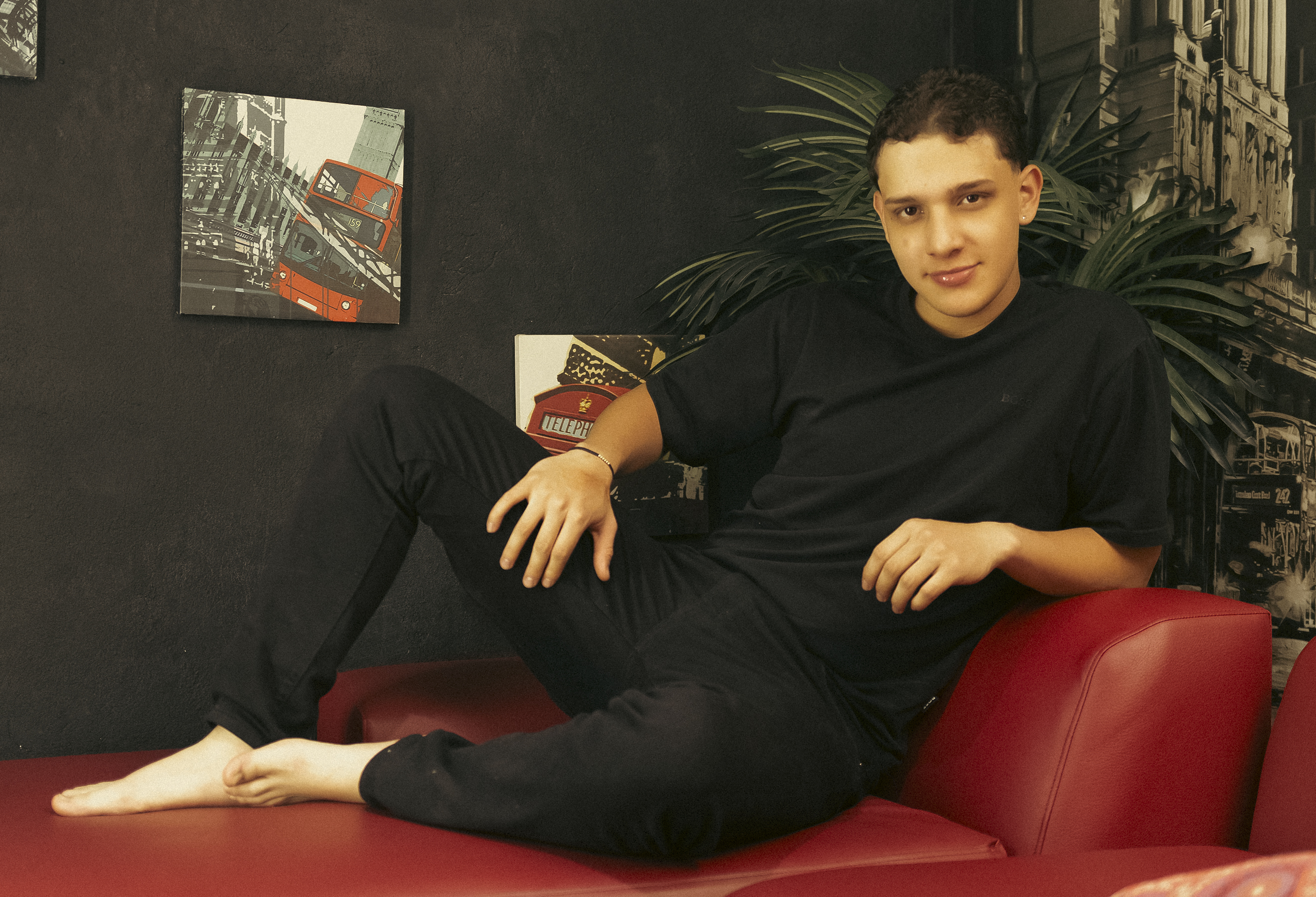 Performer Thomas_May4rs Photo 5