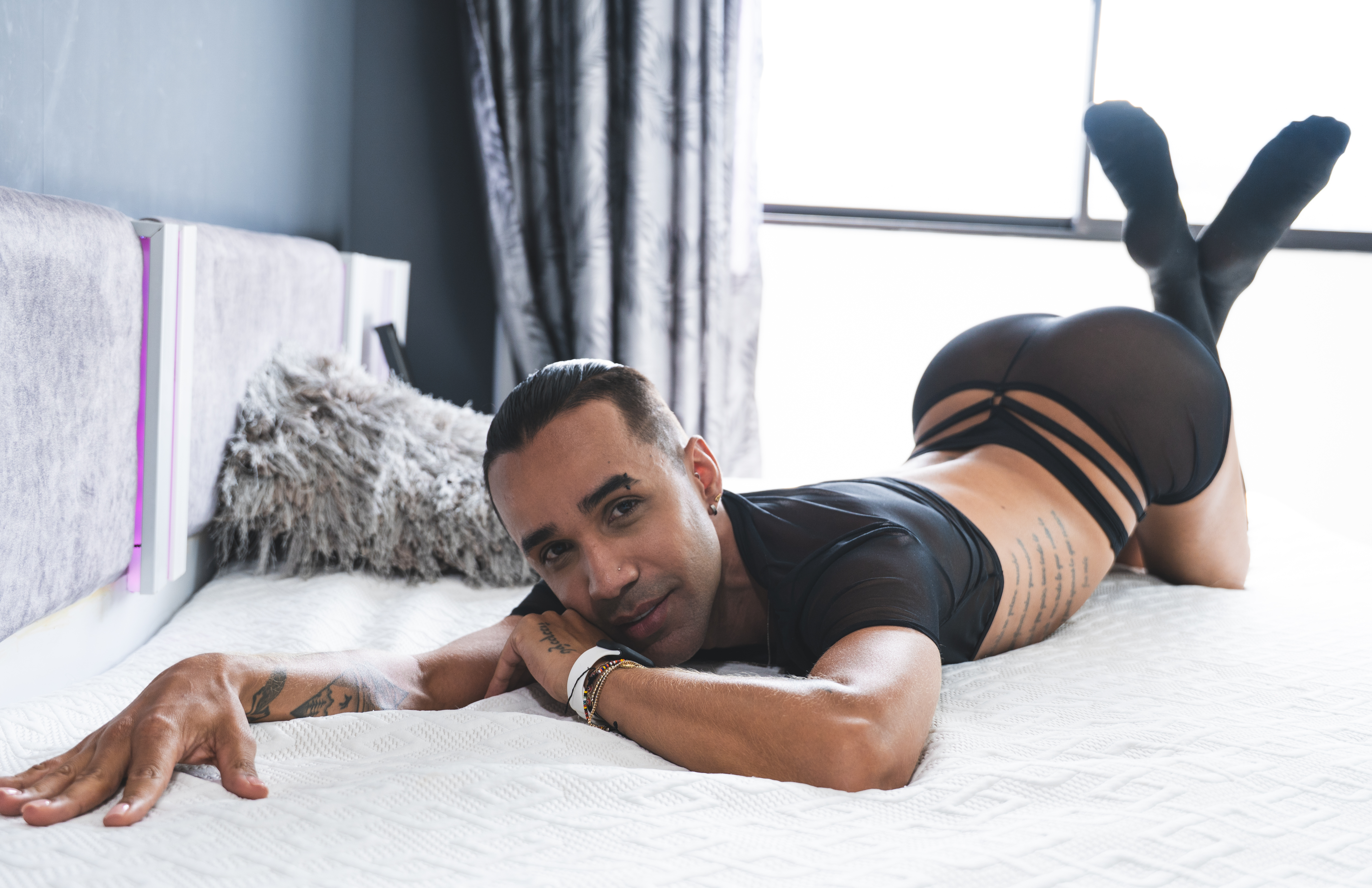 Performer AnghelStonee Photo 1