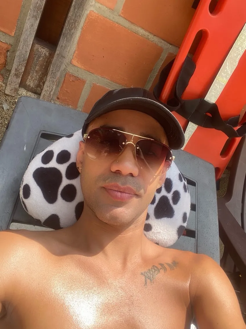 Performer AnghelStonee Photo 1