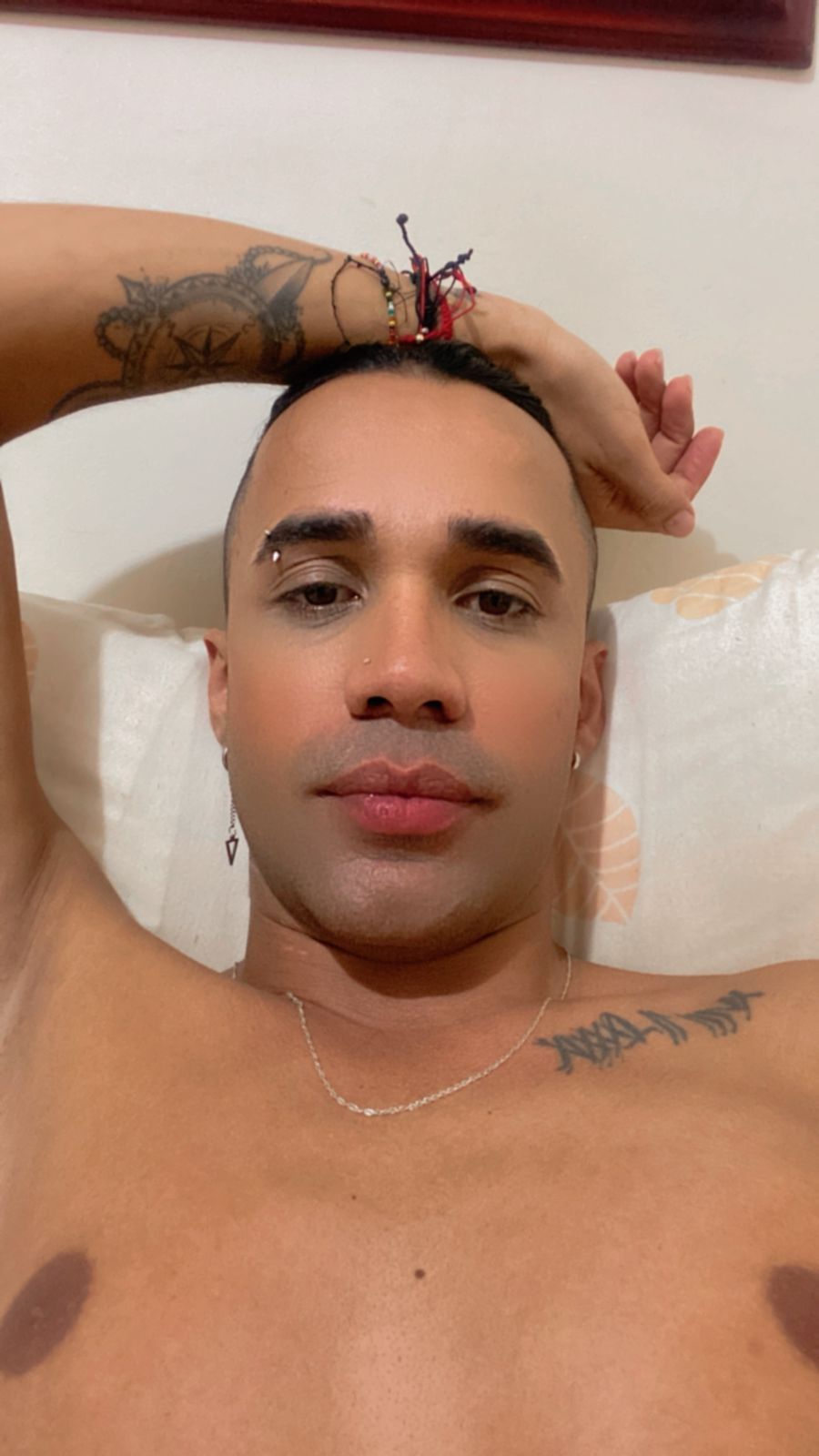 Performer AnghelStonee Photo 12