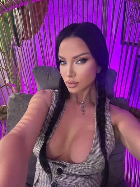 Intérprete Brooke_Ember Foto 4