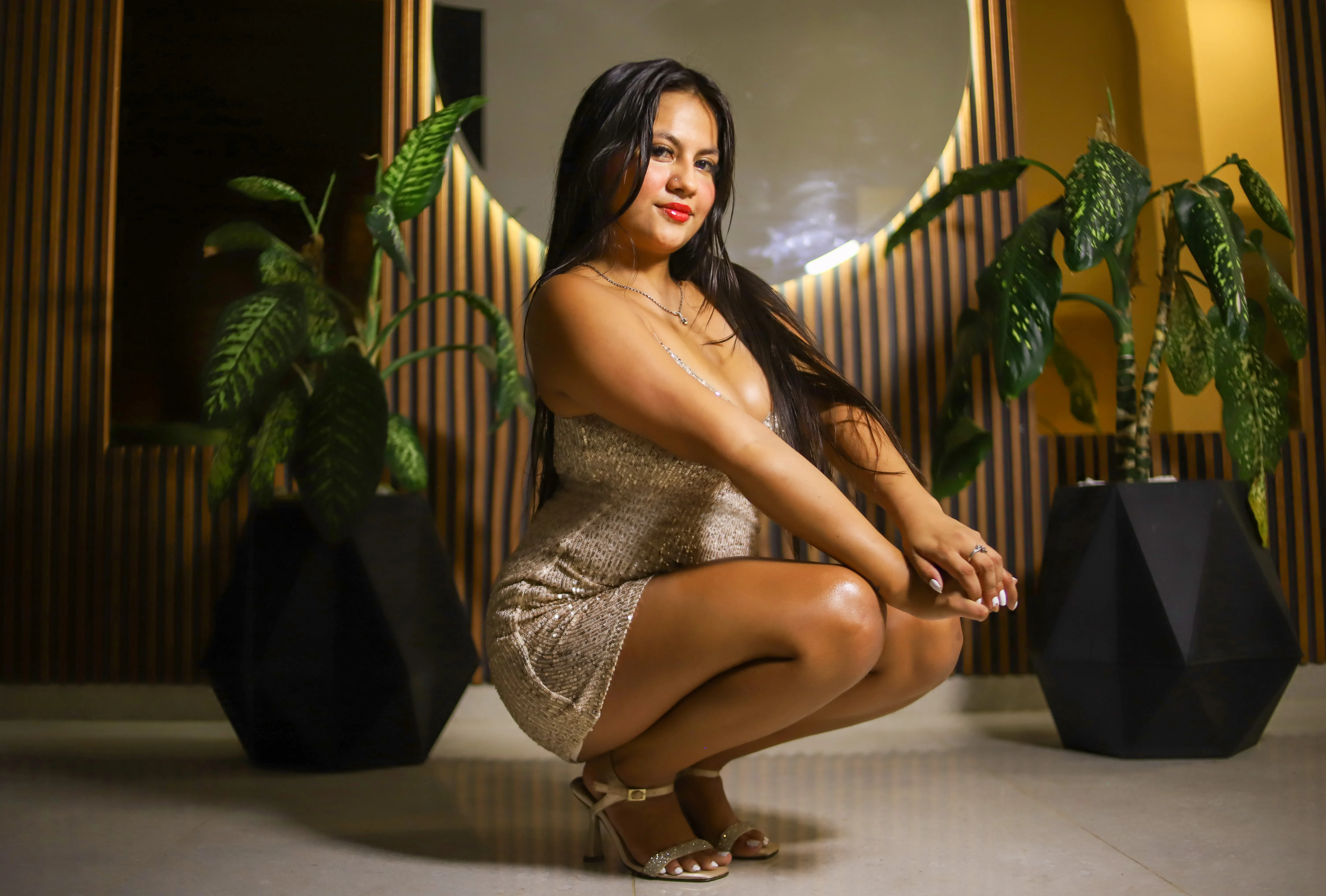 Performer TifanySquirtGB Photo 3