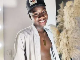 pelucheebony19 Profilbild des Cam-Modells