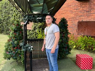 Javier_asaro profielfoto van cam model 