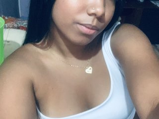 Foto de perfil de modelo de webcam de Lunaa24 