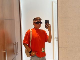 Ryangregorr profilbild på webbkameramodell
