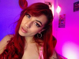 Imagen de perfil de modelo de cámara web de evangelin33