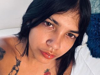 Foto de perfil de modelo de webcam de yvonne_dash 