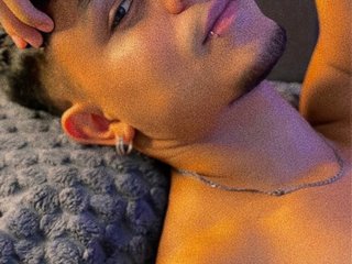 Imagen de perfil de modelo de cámara web de Jarocknek