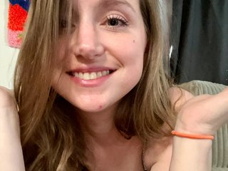 Image de profil du modèle de webcam MirannaCult