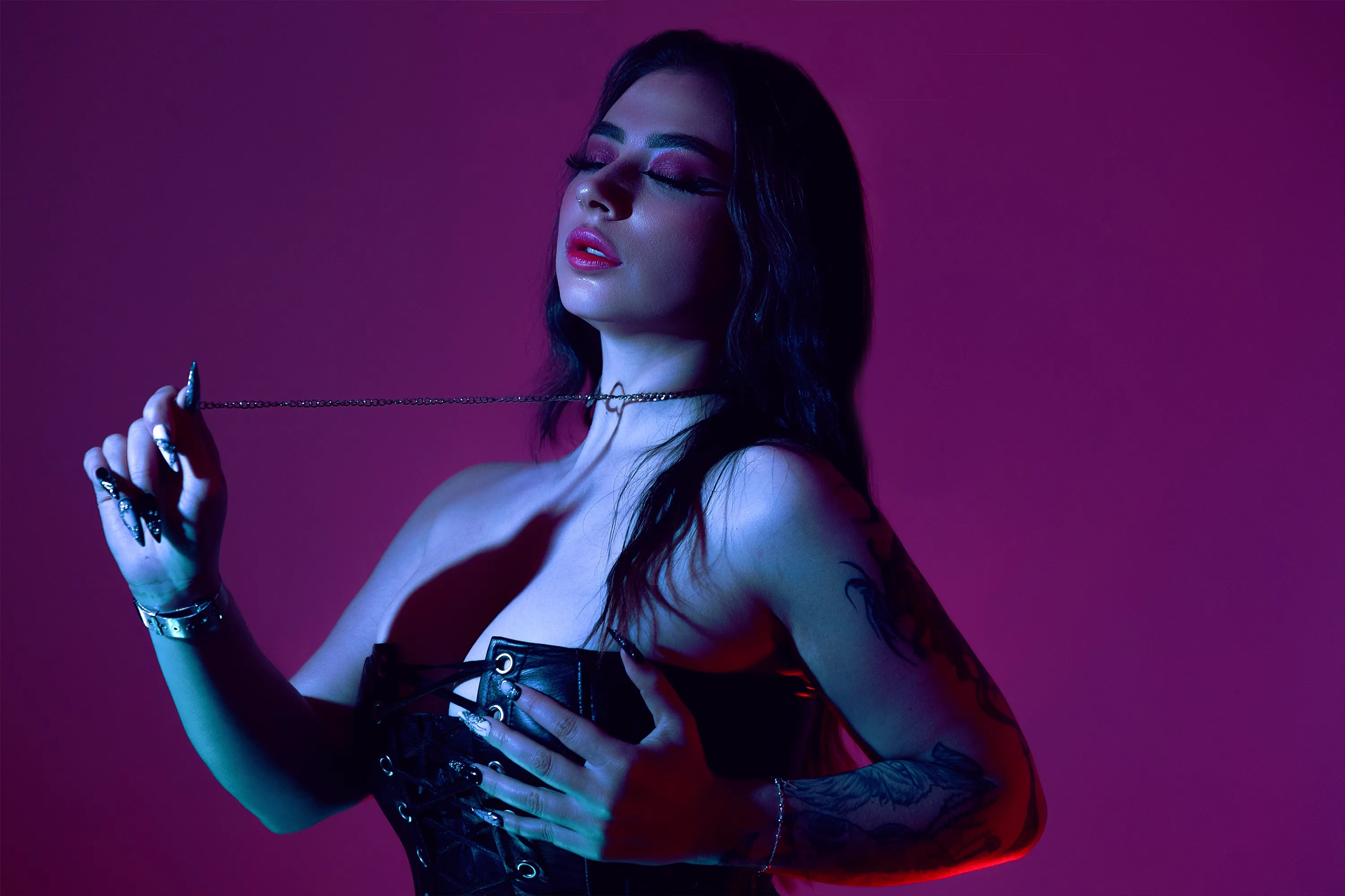 Performer RoxanneWill Photo 3