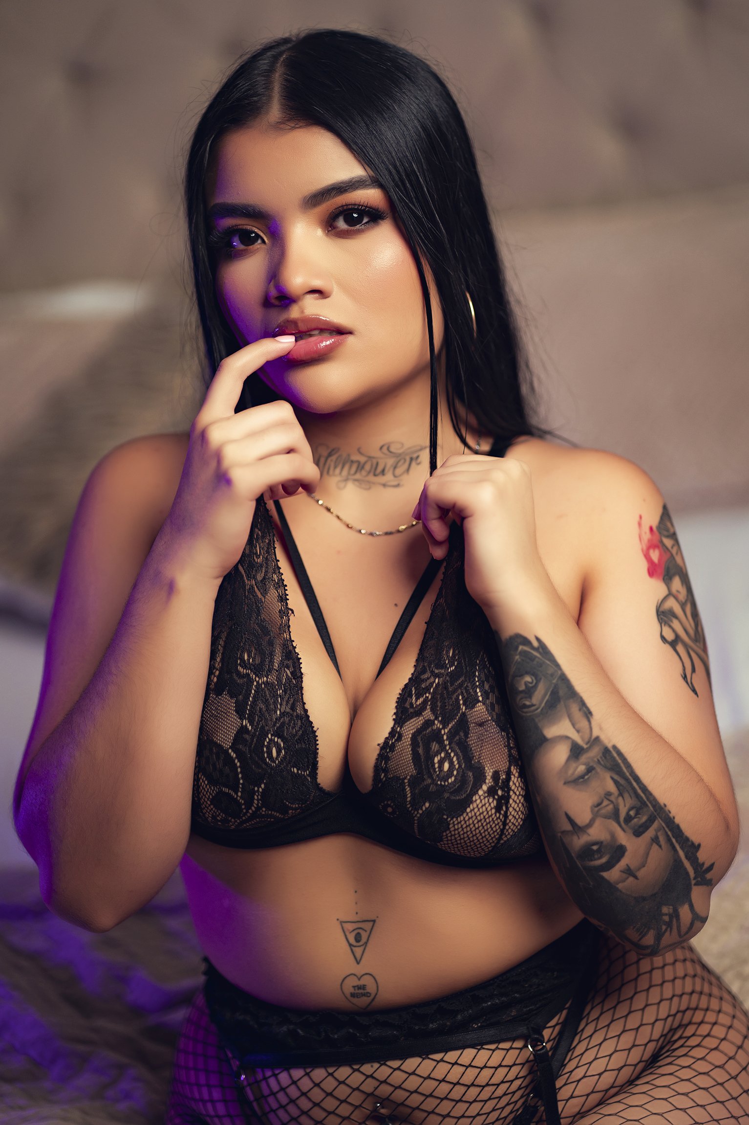 Interprete MackenzieQuin Foto 5